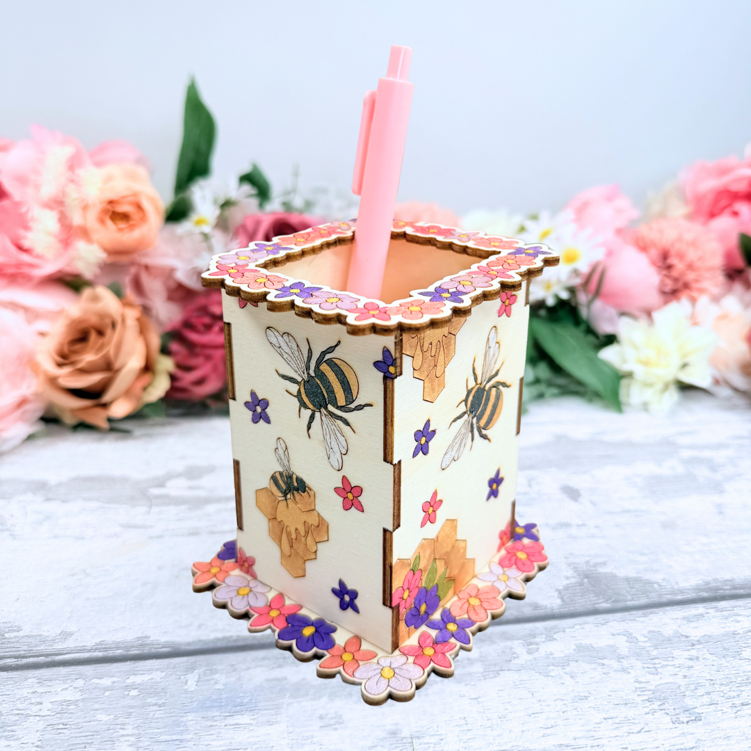 Busy Bee Pencil Holder