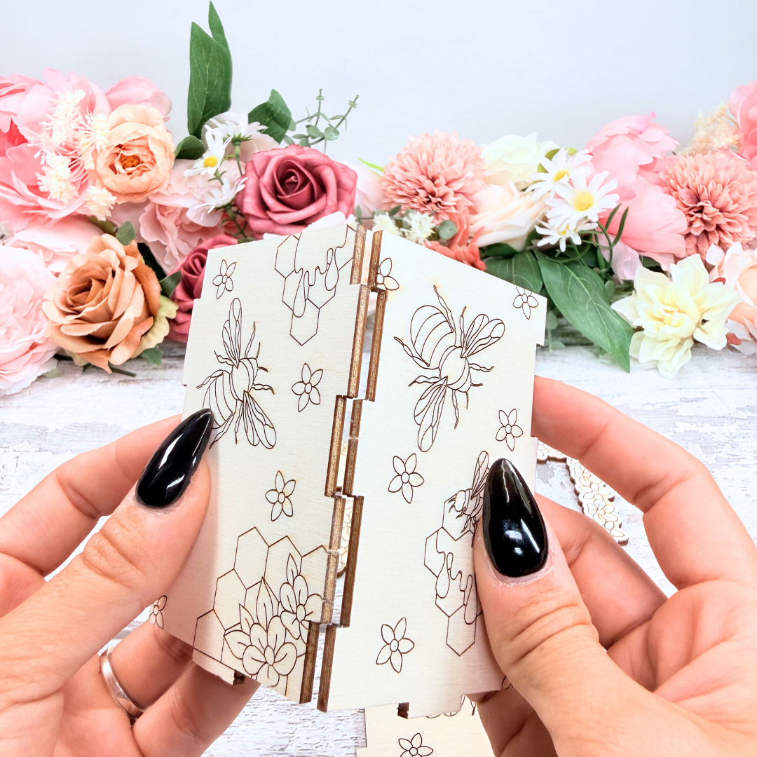 Busy Bee Pencil Holder