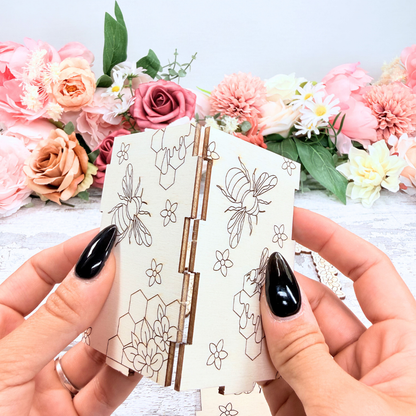 Busy Bee Pencil Holder