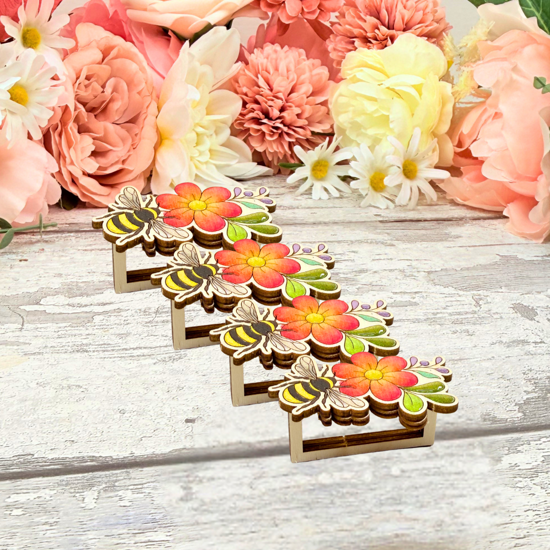 Bee Cutlery Holder Set