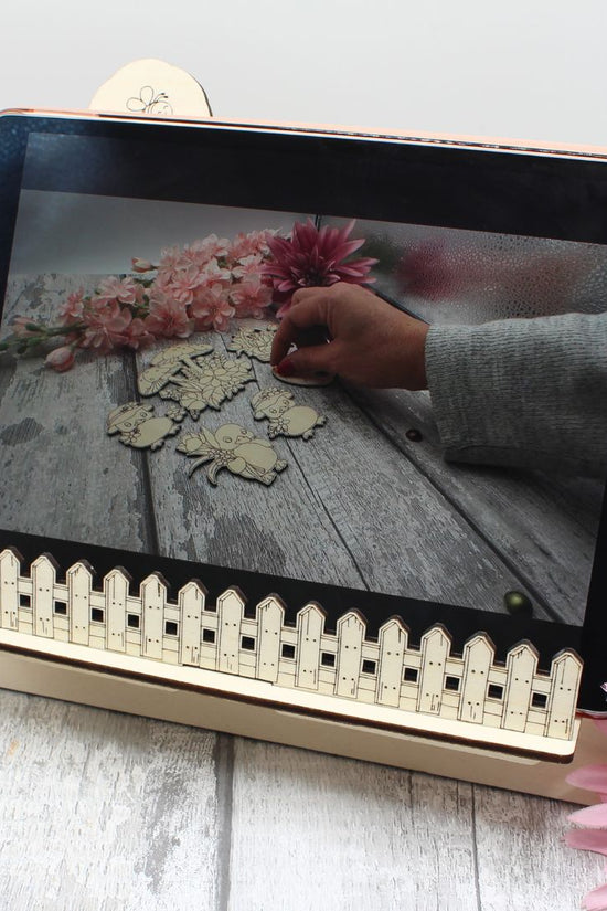 Recipe Book/iPad Stand Craft Kit