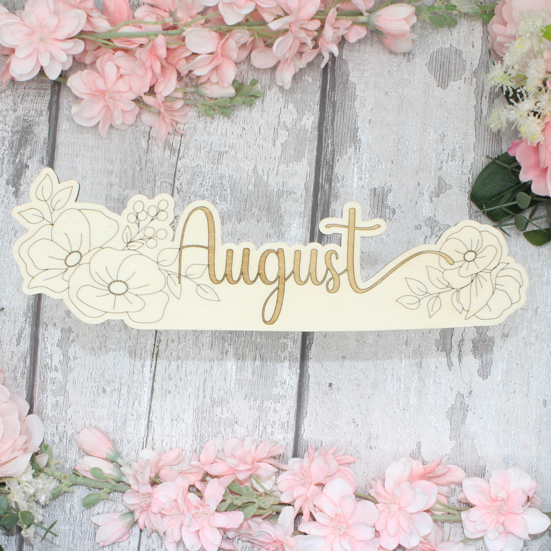 August Calendar Topper - Floral Design