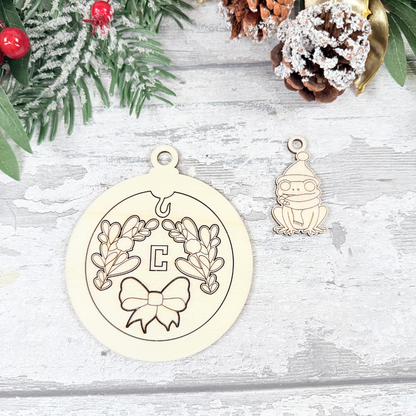 Christmas Dangle Bauble - Frog