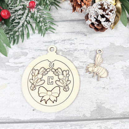 Christmas Dangle Bauble - Bee
