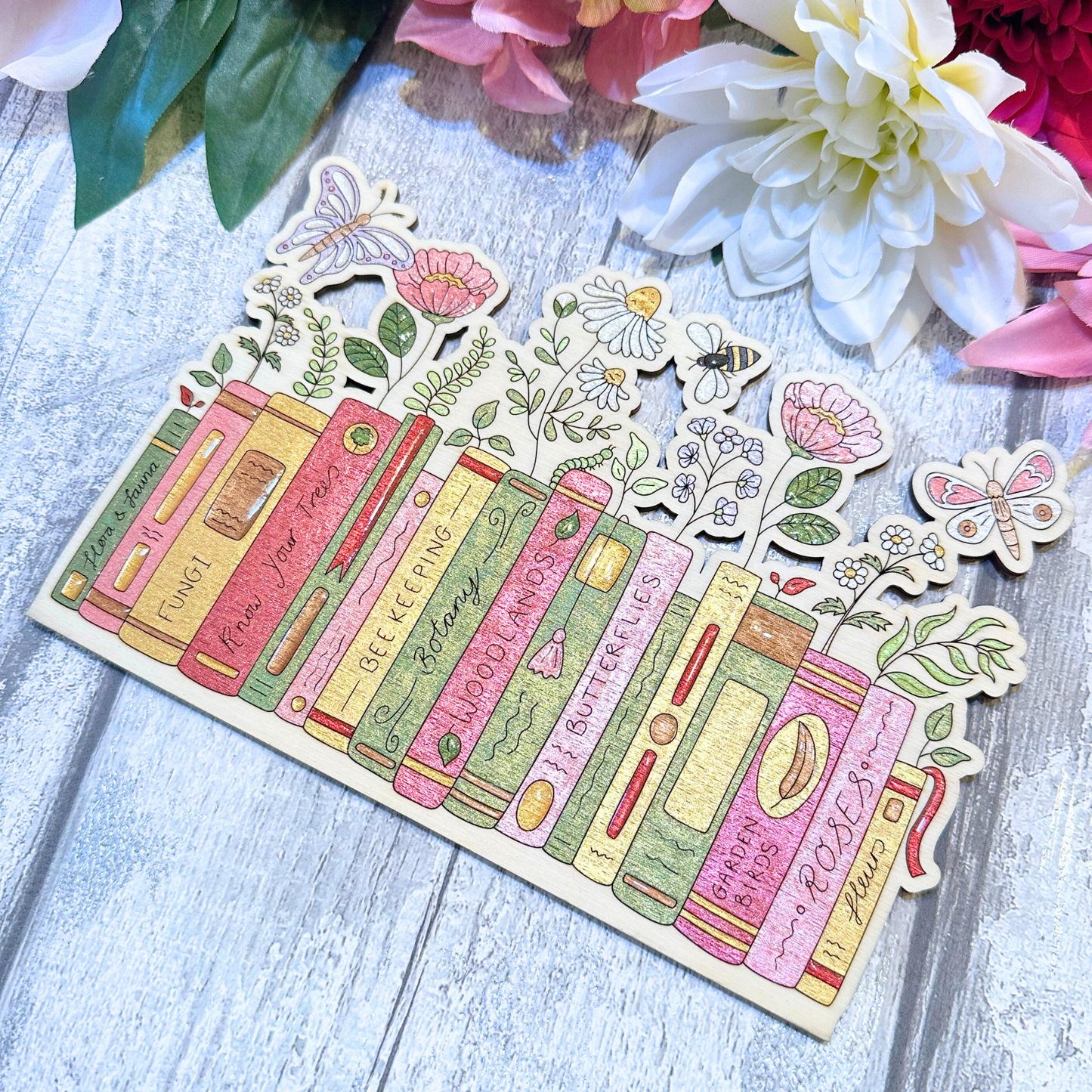 Books & Florals Quote Stand