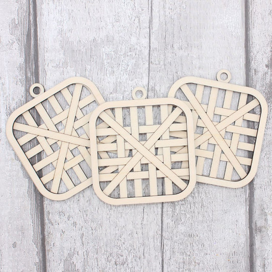 Basket Design Christmas Bauble Set