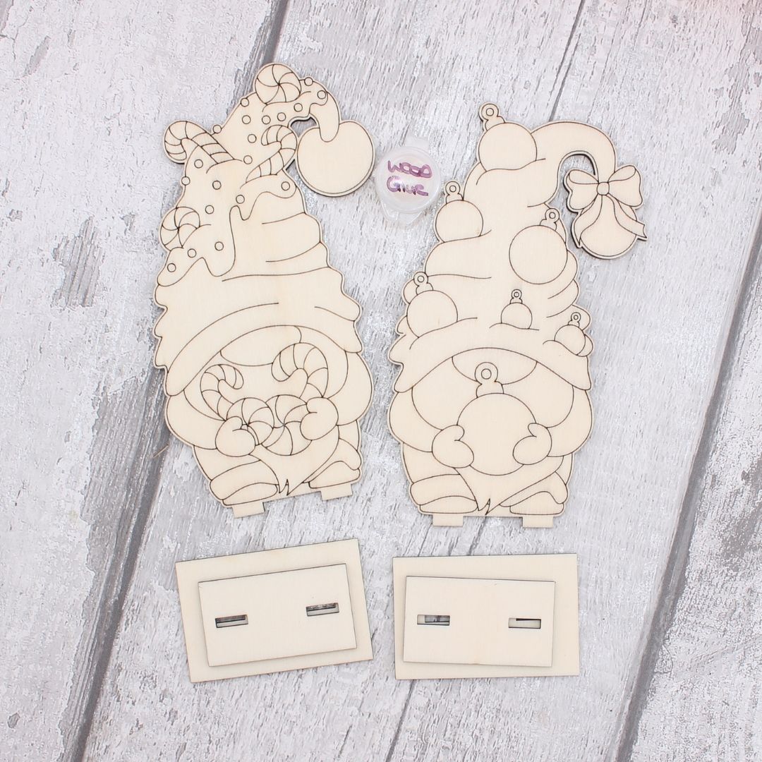 Christmas Standing Gnome Set