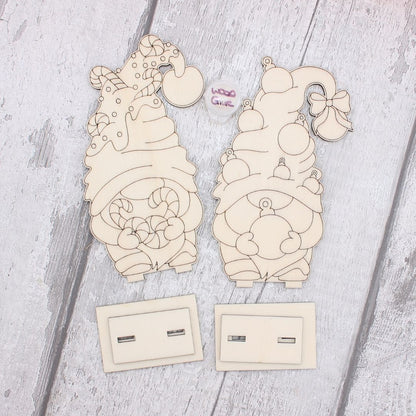 Christmas Standing Gnome Set