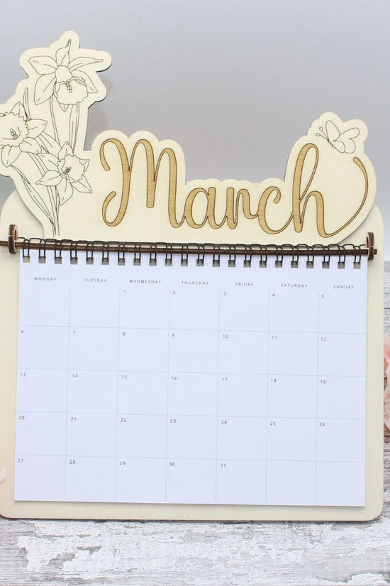 March Topper - Daffodils