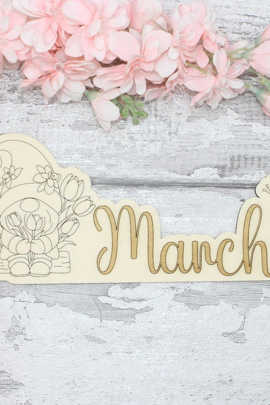 March Topper - Tulips Gnome