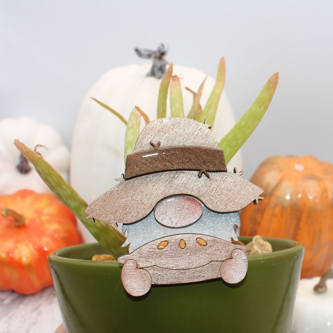 Pie Gnome Autumn Pot Hanger
