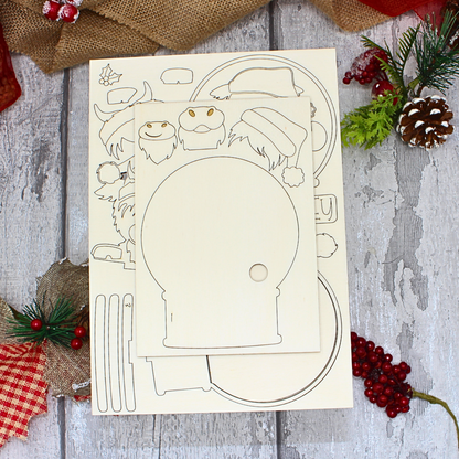 Christmas Highland Cooo Snow Globe