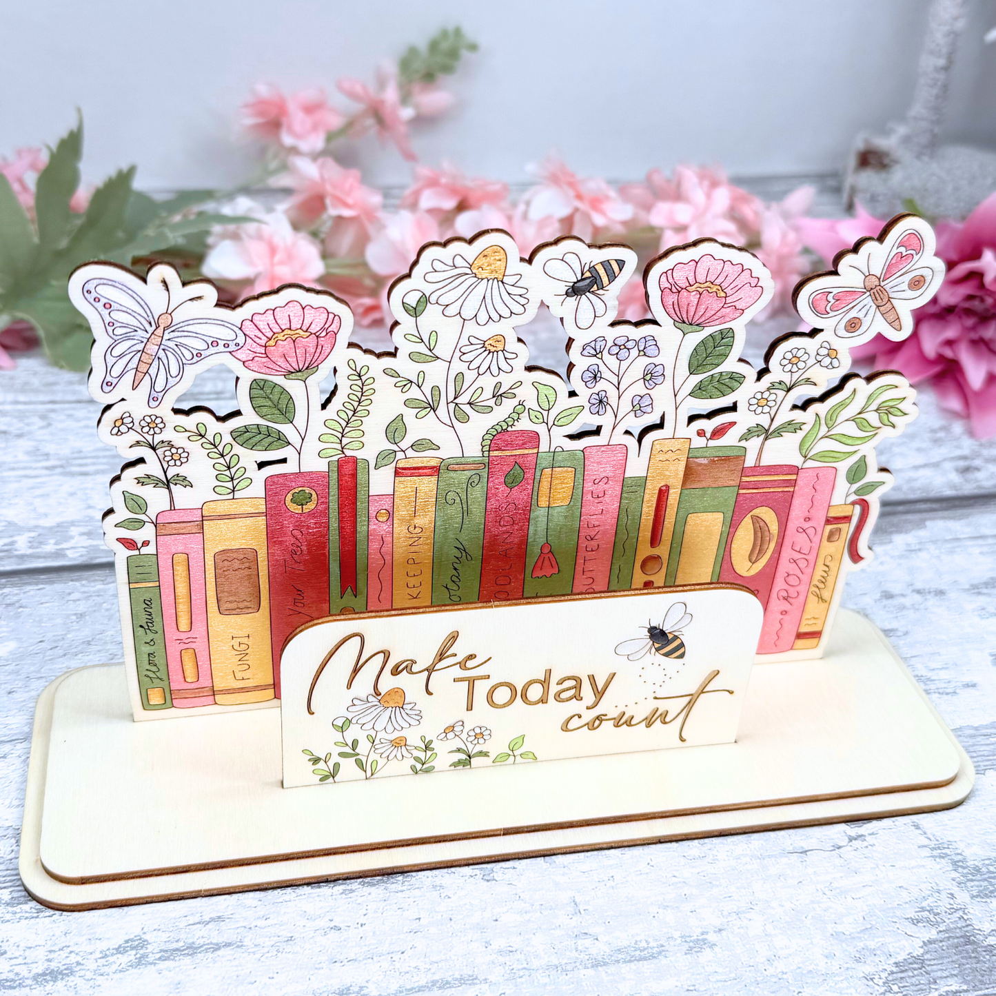 Books & Florals Quote Stand