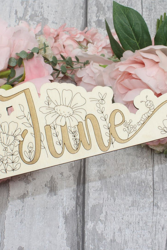 June Calendar Topper - Spring Meadow Design