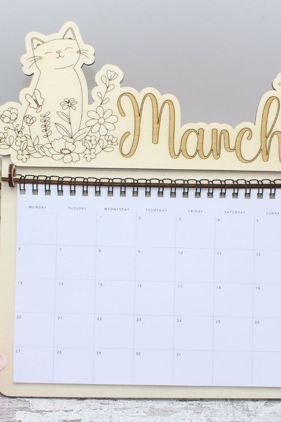 March Topper - Floral Kitty Cat