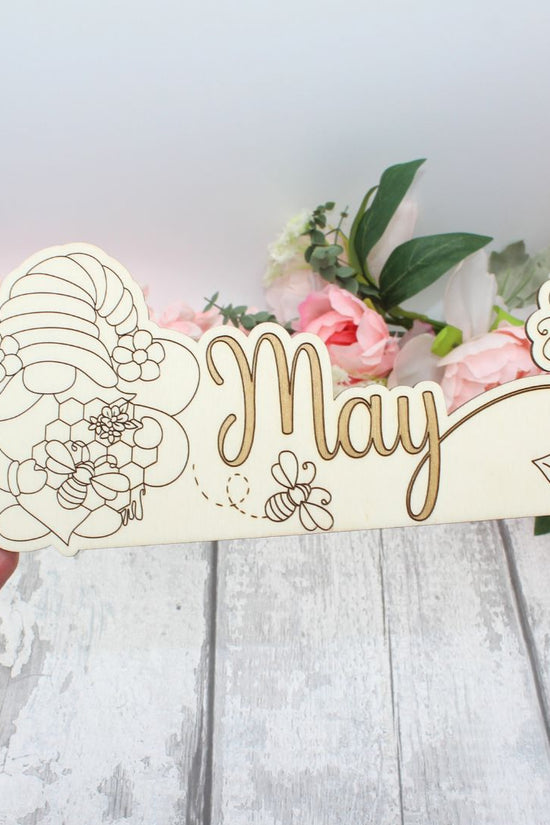 May Calendar Topper - Gnome Design