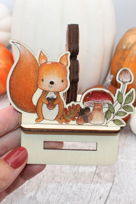 Squirrel Autumn Mobile Stand
