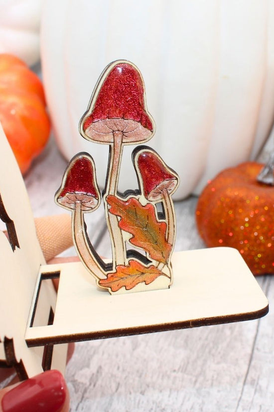 Squirrel Autumn Mobile Stand