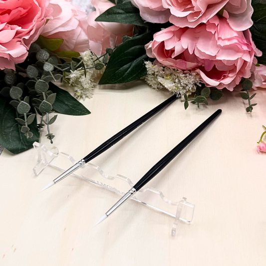 Acrylic Paint Brush Rest – With 2 Detail Brushes