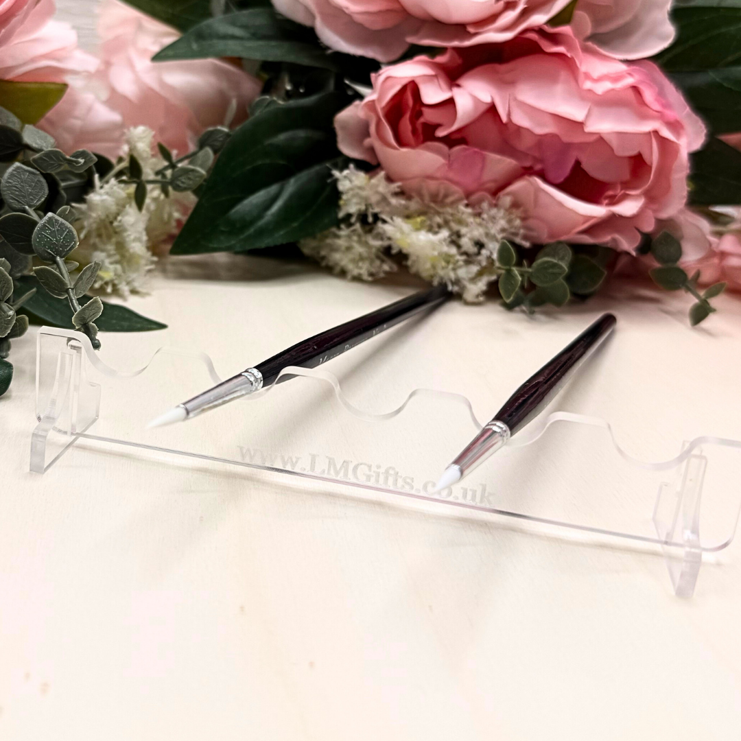 Acrylic Paint Brush Rest – With 2 Detail Brushes