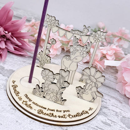 Spring Meadow Breathe & Create Stand