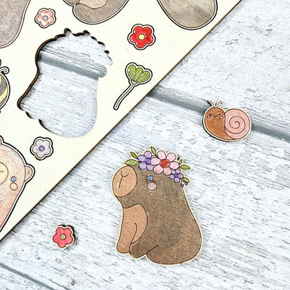 Summer Cappys Wooden Colouring Sheet