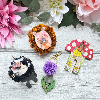 PomPom Thistle Bagcharm